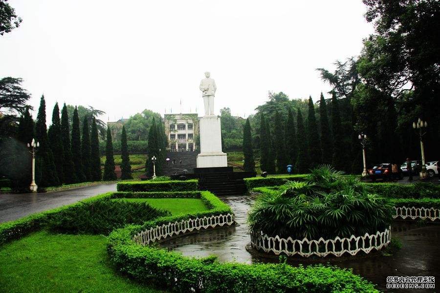 西南大学为什么不出名??是985还是211?西南大学全国排名